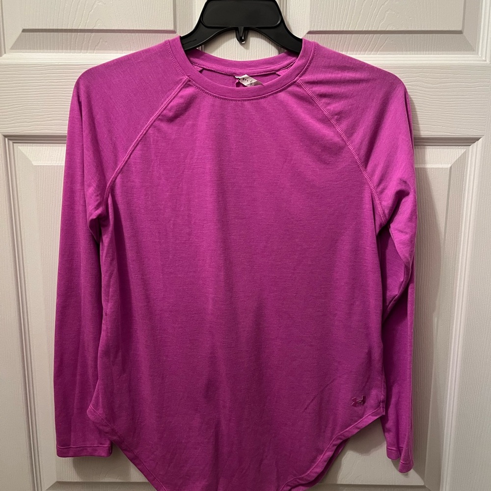 Under Armour Pink long sleeve top